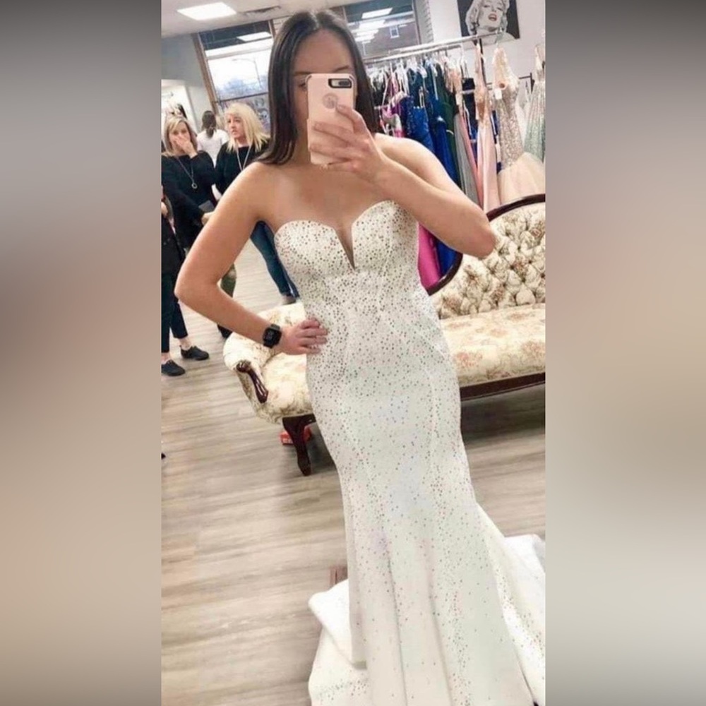 Prom/formal dress